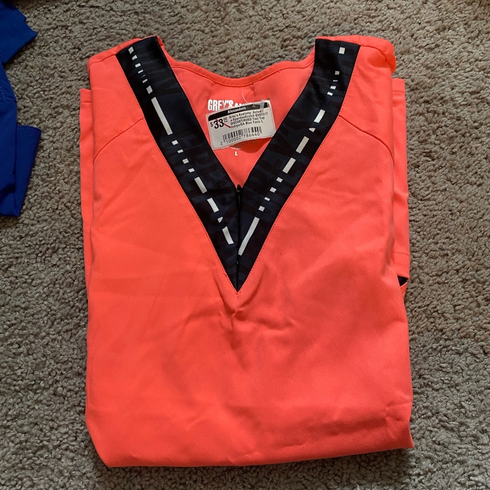 NWT GREYS ANATOMY SCRUB TOP